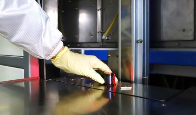 盟立集团连续式真空模造玻璃成型机